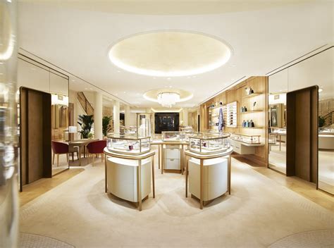 cartier boutiaue in pp